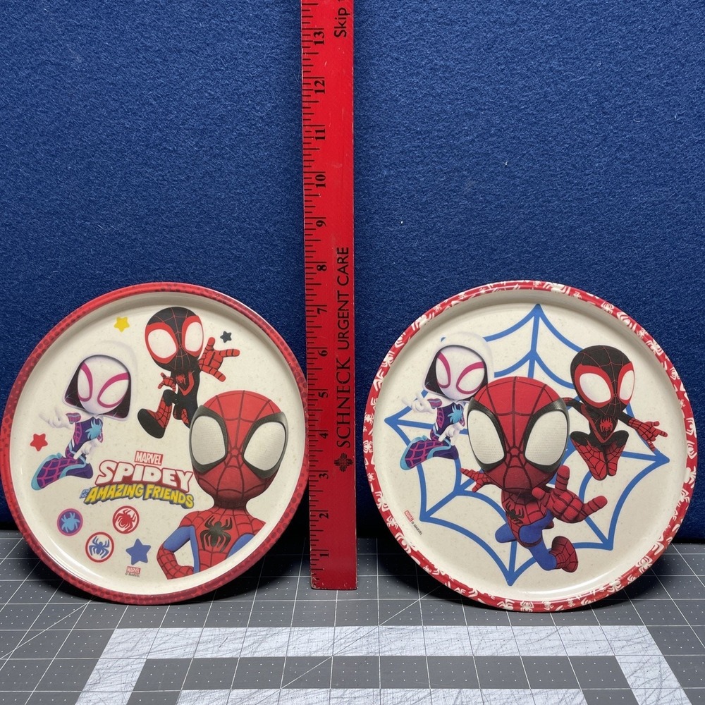 Marvel Spidey‎ Zak Designs Amazing Friends Set of 2 Kid's Plates Hard Plastic 8"